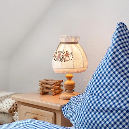 Kessler Schwarzwaldstueble * Häusern